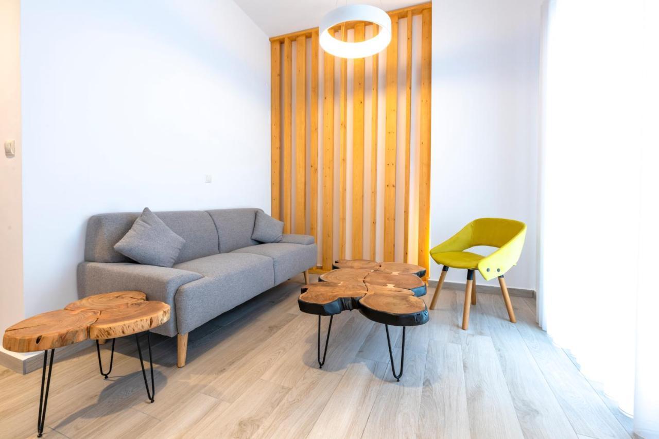 Paraskevas Boutique Hotel Tirós Екстериор снимка