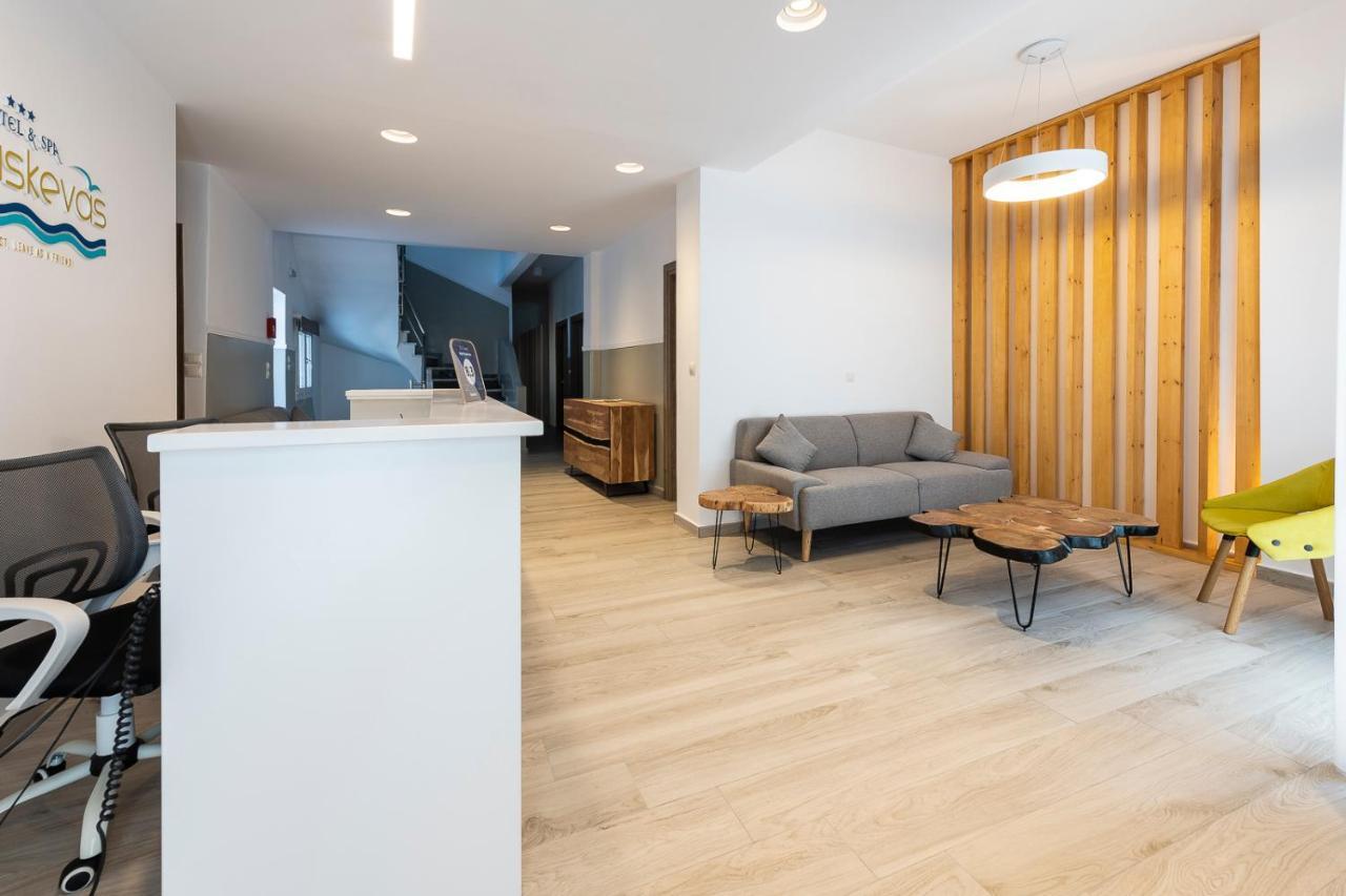 Paraskevas Boutique Hotel Tirós Екстериор снимка